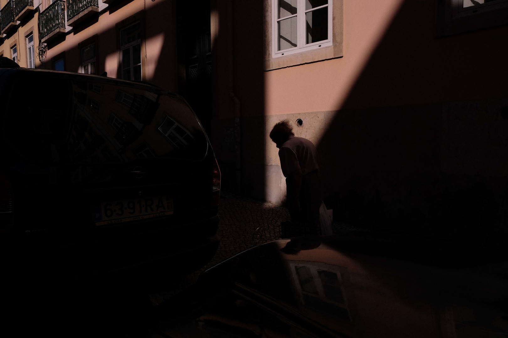 LISBON, YOUR LIGHT, MY SHADOW
